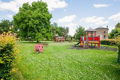 Einladendes Ferienhaus in Vresse-sur-Semois m...