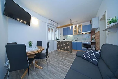 Apartment Alva - Two Bedroom Apartment with...