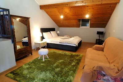 Apartments & Rooms Latin - Two Bedroom Apartm...