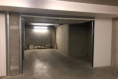 Helles Appartement mit Terrasse