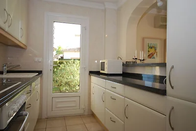 Villa pittoresca a Oliva con piscina privata