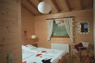 Chalet in Reinskopf met Open Haard en Balkon