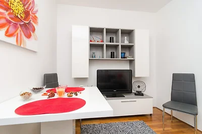 Apartment Adea - One Bedroom Apartment with...