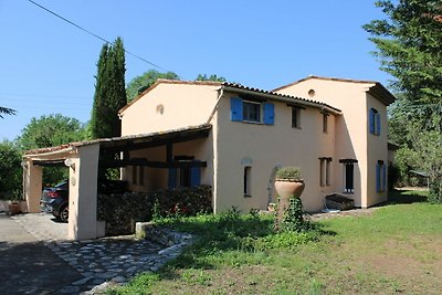 Accogliente casa vacanze con piscina a...