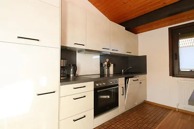 Freistehender Ferienbungalow im Fachwerkstil