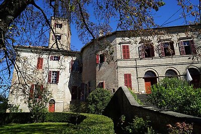 Wohnung im Schloss, mit privatem Garten