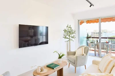 Apartment in Golfe-Juan mit Meerblick