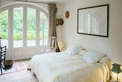 Haus in Lourmarin mit Schlossblick