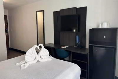 1 letto king size | Accessibile | Doccia RI |...