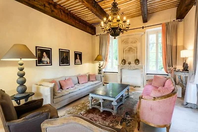 Appartement in Provence met verwarmd zwembad