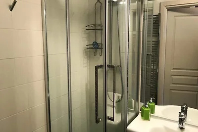 Studio für 4 Personen