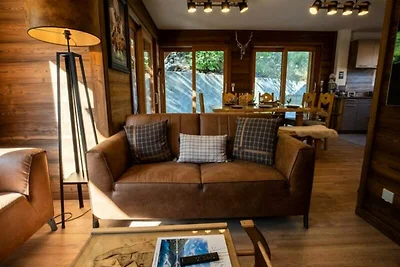 Wohnung in Les Allues mit Jacuzzi