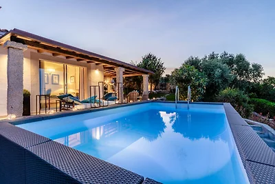Luxe villa met zwembad op Sardinië