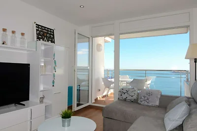 Apartment für vier Personen mit Swimmingpool