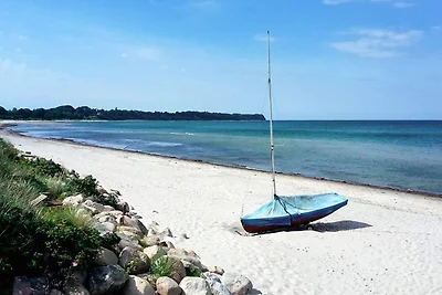 4 Personen Ferienhaus in Gilleleje-By Traum