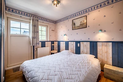 Huis in Koksijde bij Zee en Winkels