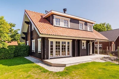 Villa mit 2 Schlafzimmer