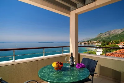 Premium Double Room With Private Bathroom 3