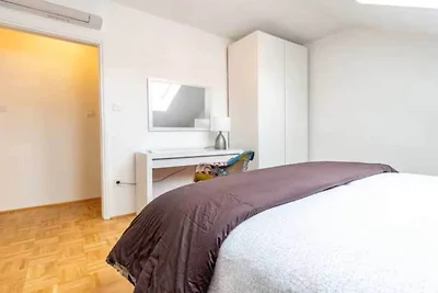 Like Zagreb- Downtown Apartment - One Bedroom...