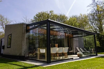Moderno bungalow vicino al lago Veere
