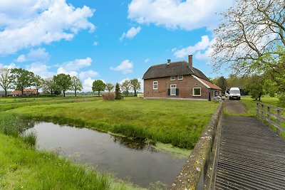 Comfortabel voorhuis in Voorst met een grote...