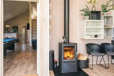 Luxurioses Pool-Retreat in Blavand -- By Trau...