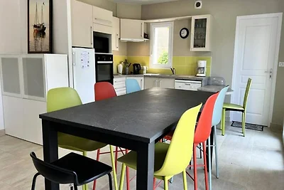 Haus in der Nähe des großen Strandes von...