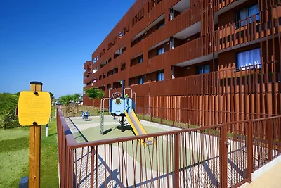 Appartamento con balcone a 600m dalla...