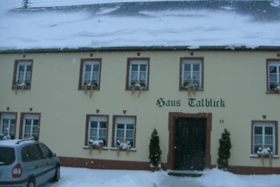 Wohnung mit Tierpark und Sonnenterrasse