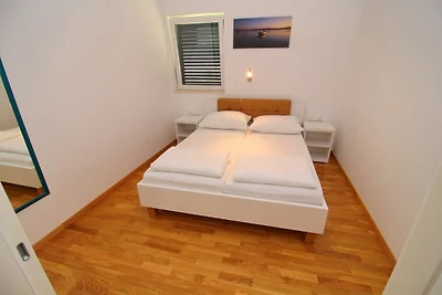 Apartments Kula - One-Bedroom Apartment with ...