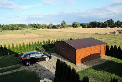 WOhnung mit Pool und Garten in Stepniczka