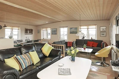 6 Personen Ferienhaus in Harboøre-By Traum