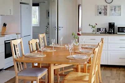 6 Personen Ferienhaus in Tvååker-By Traum