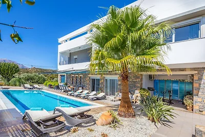 Casa vacanze ad Agios Nikolaos con piscina
