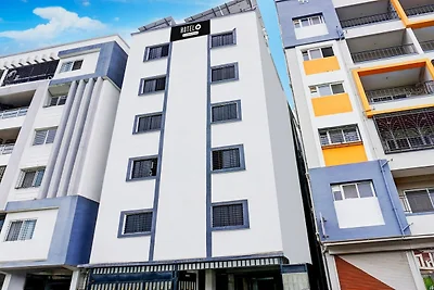 Super Hotel O Manjari Road