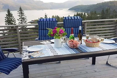 4 Sterne Ferienhaus in Naustbukta