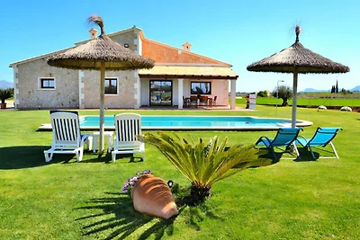 Casa a Petra con piscina e vista panoramica