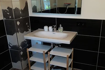 Vakantiehuis in Buch met zwembad
