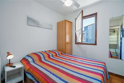 Zonnig appartement in Agde met gedeeld...