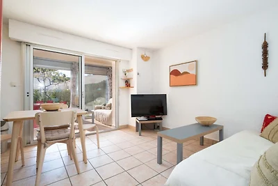 Family friendly apartment in Agde