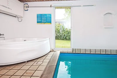 8 Personen Ferienhaus in Bogense