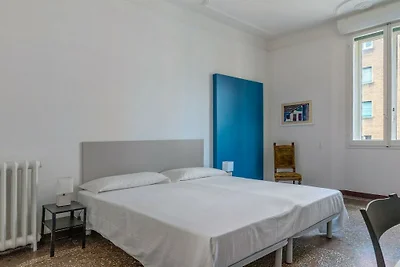 Wohnung in Bologna mit Parken