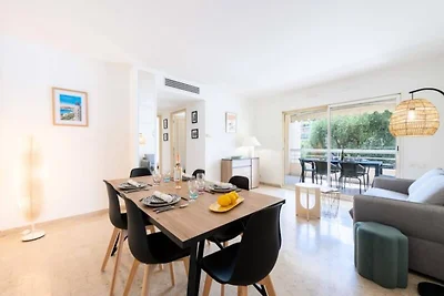 2-Zimmer-Wohnung in einer Residenz mit Swimmi...