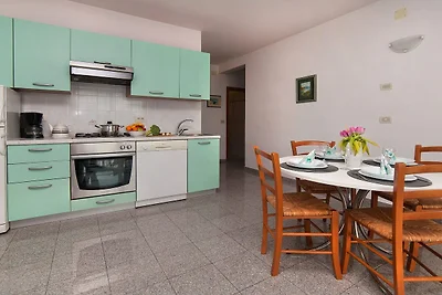 Splendid Beachfront Medveja Apartments - Conf...