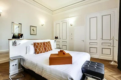 Appartamento a Bordeaux vicino a Place...