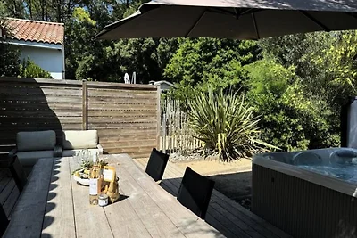 Elegante Villa in Domaine Le Sherwood