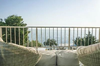 Wohnung in Elia Beach mit einem gemeinsamen...