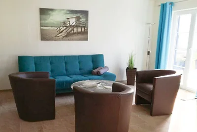 Ferienhaus in Altefähr mit Schwimmbecken