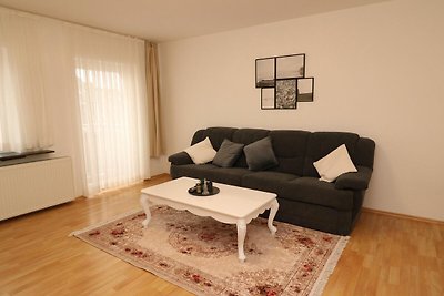 Zentrales Apartment in Messenähe