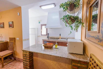 Studio in Spagna con piscina e giardino
